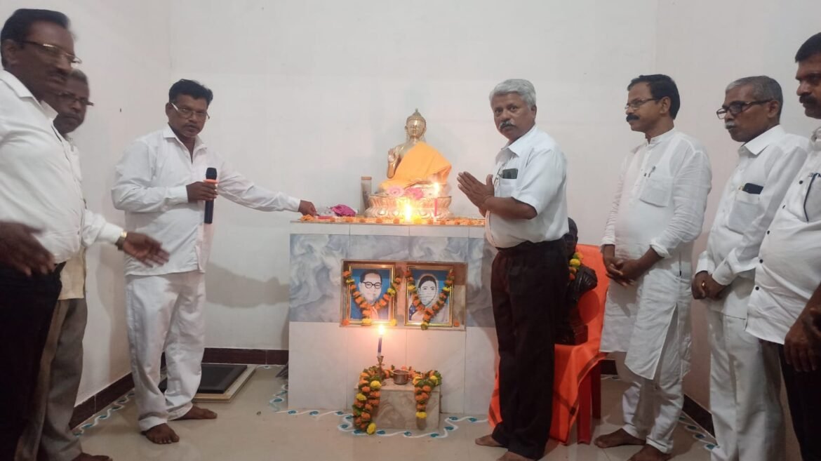 गौतम बुद्धांचे अनेक विचार माणसाला दुःखातून बाहेर पडण्यासाठी उपयुक्त ; आनंद कासार्डेकर