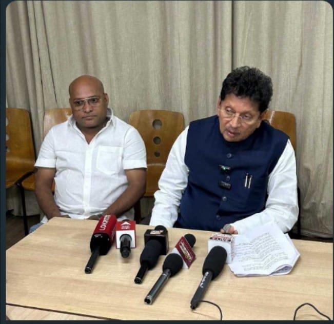 कोकणातील मुलांना एमपीएससी, यूपीएससी परीक्षेच चांगलं मार्गदर्शन मिळण्यासाठी मुख्यमंत्री,उपमुख्यमंत्री यांचे लक्ष वेधणार —मंत्री दीपक केसरकर