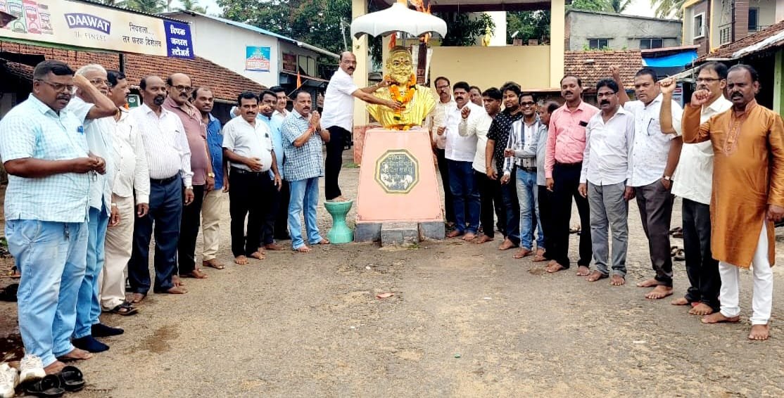 जनतेचा राजा श्री छत्रपती शिवाजी महाराज यांच्या शिवराज्याभिषेक दिनाच्या निमीत्ताने वेंगुर्लेत भाजपा च्या वतीने मानाचा मुजरा