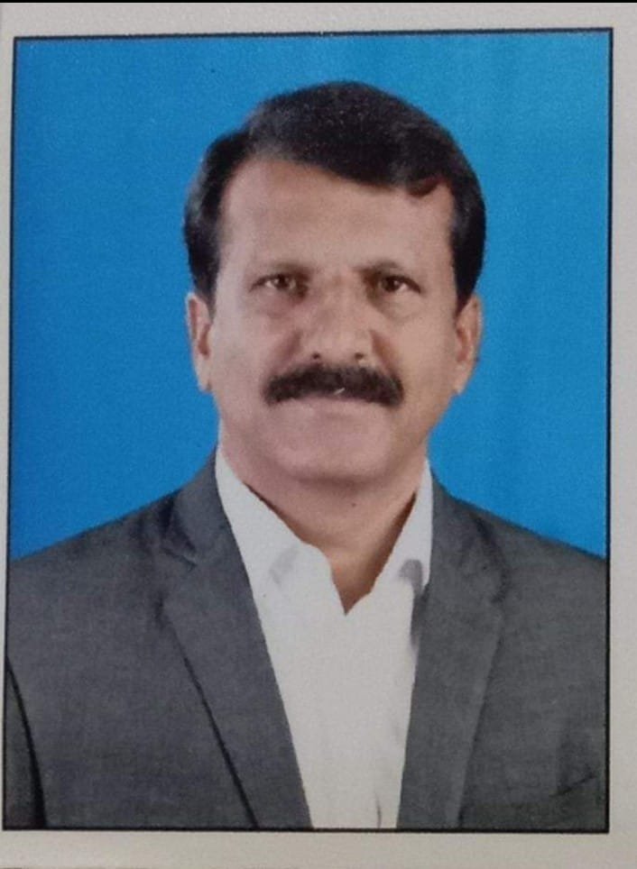 कनेडी हायस्कूलचे पर्यवेक्षक बयाजी बुराण यांचे डी एस एम परीक्षेत यश