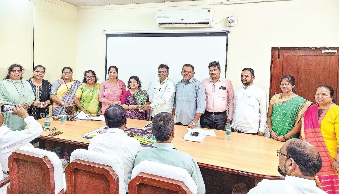 व्यसनमुक्ती समिती जिल्हाध्यक्षपदी श्रावणी मदभावे