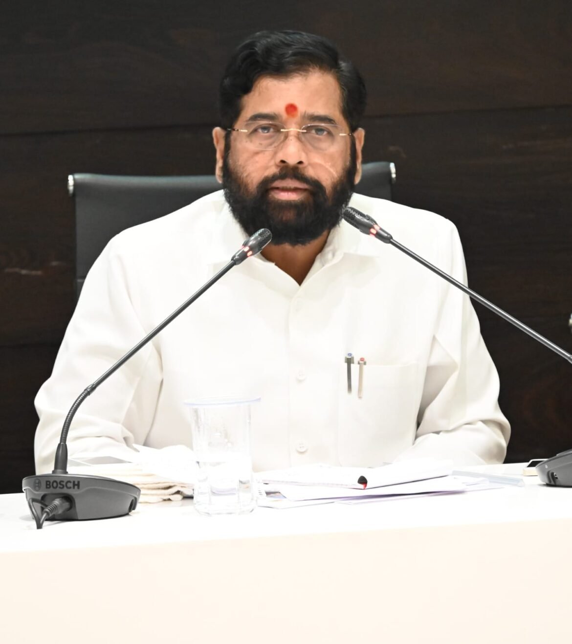 बांगलादेशात अडकलेल्या राज्यातील विद्यार्थ्यांच्या सुरक्षिततेसाठी मुख्यमंत्री एकनाथ शिंदे यांच्याकडून उपाययोजना