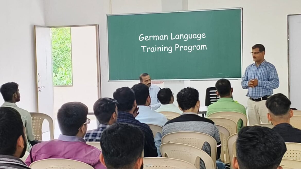 जर्मन भाषा प्रशिक्षण वर्गाचा भोसले नॉलेज सिटी येथे शुभारंभ