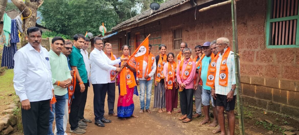 कोळपे जिल्हा परिषद मध्ये “भगवा सप्ताह” च्या गाव बैठका संपन्न
