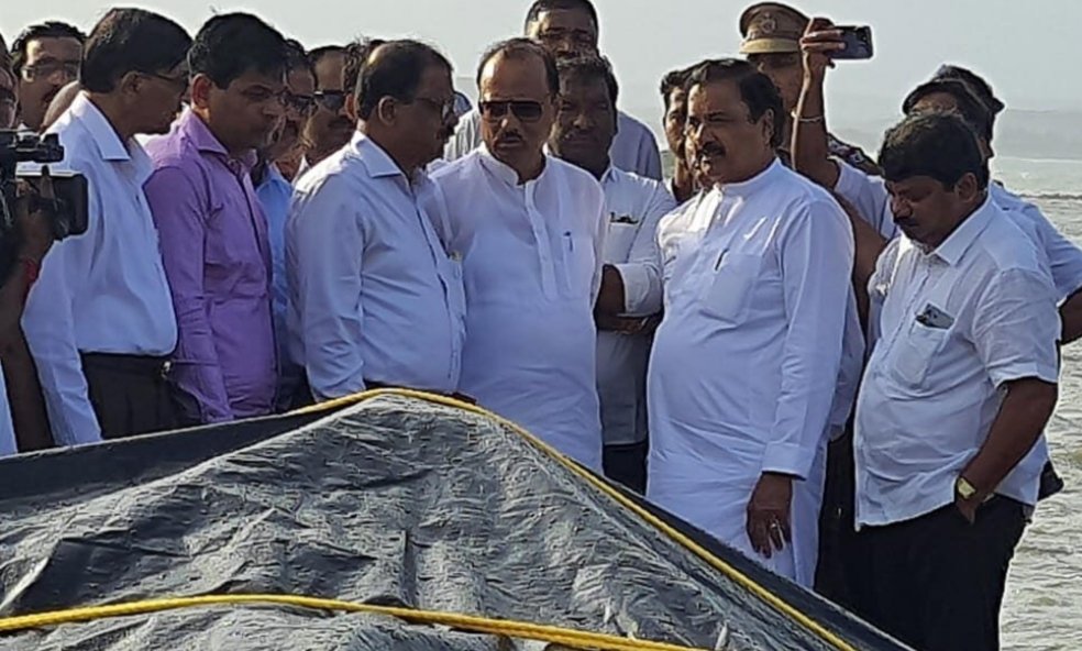 *अजित पवार; पुतळ्याची केली पाहणी, दोषींवर कडक कारवाई करणार…*