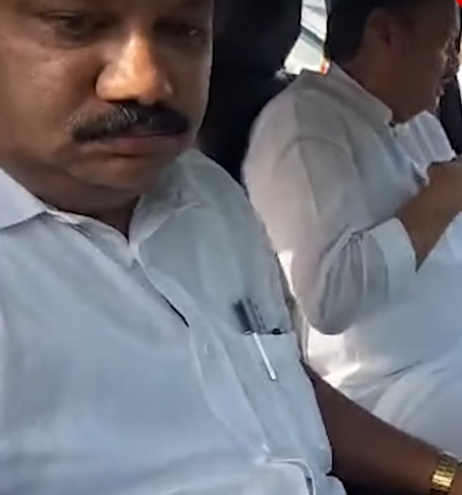 मालवणात उपमुख्यमंत्री अजित पवार यांचे अबिद नाईक झाले सारथी