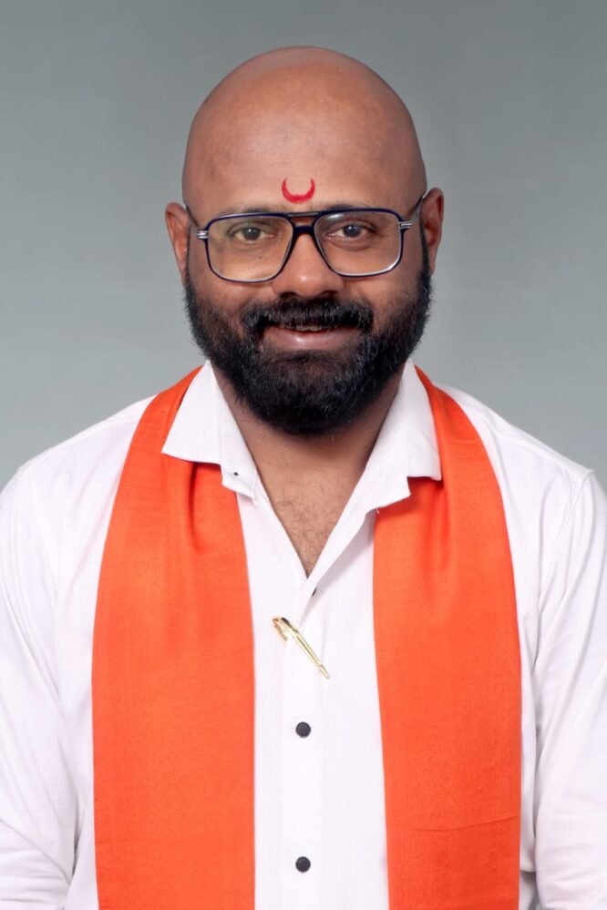 भाजपा जिल्हाध्यक्ष प्रभाकर सावंत हे संयमी नेतृत्व, त्यांनी तूर्तास आपला संयम सांभाळावा