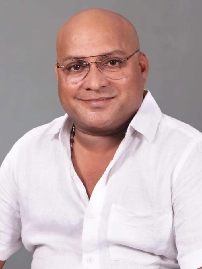 सिंधुदुर्ग जिल्ह्यातील दोन्ही कॅबिनेट मंत्री यांनी राजीनामे द्यावेत असा सल्ला देण्यापेक्षा स्वतः चे आत्मपरीक्षण करा