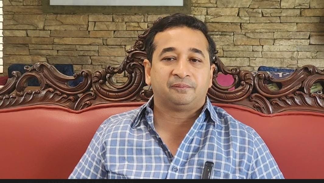 कोकणातून काँग्रेसला भावपूर्ण श्रद्धांजली वाहण्याचे काम उद्धव ठाकरे करत आहे