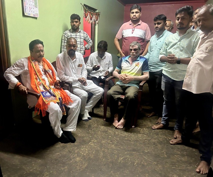 फोंडा झर्येवाडी येथे वीज कोसळून महादेव बाणे यांच्या मालकीची चार जनावरे दगावली