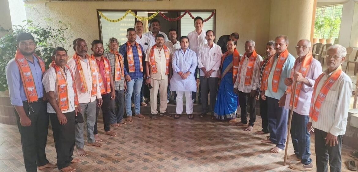 *नानिवडेत उबाठाच्या असंख्य कार्यकर्त्यांचा सेनेला अखेरचा जय महाराष्ट्र*