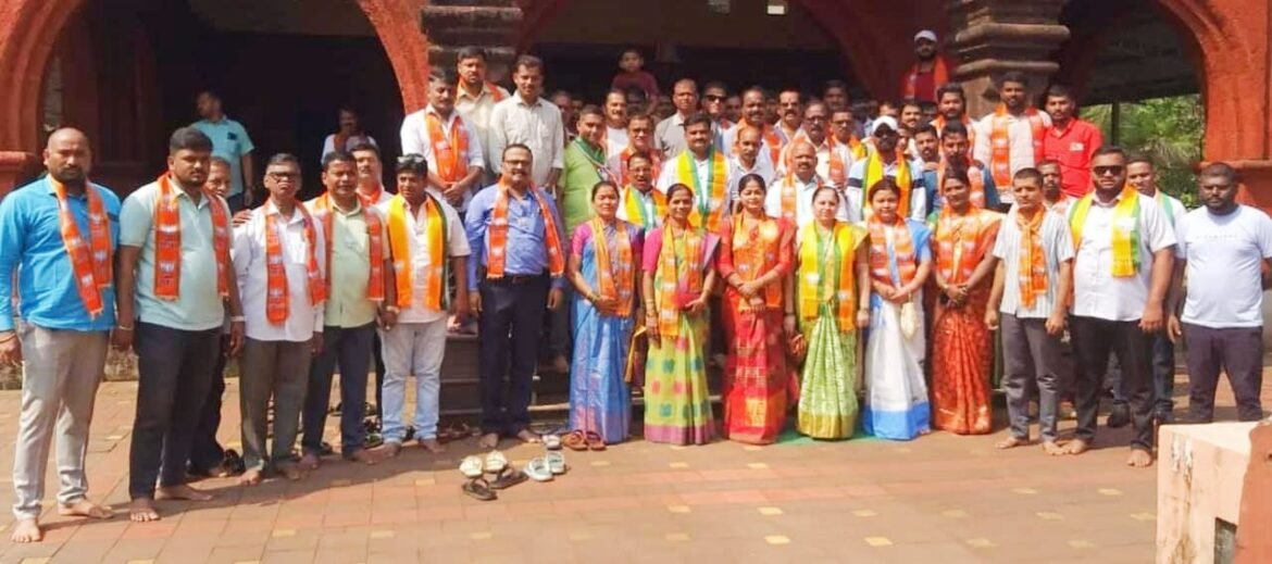 कणकवली विधानसभा मतदारसंघाचे भाजप महायुतीचे उमेदवार नितेश राणे यांच्या प्रचाराचा तळेरे येथे भव्य शुभारंभ