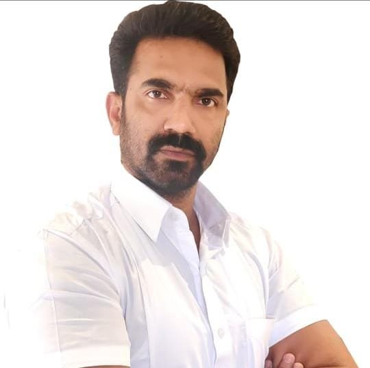 होय, आम्ही स्थानिक ठेकेदरांच्या बाजूनेच उभे राहणार !