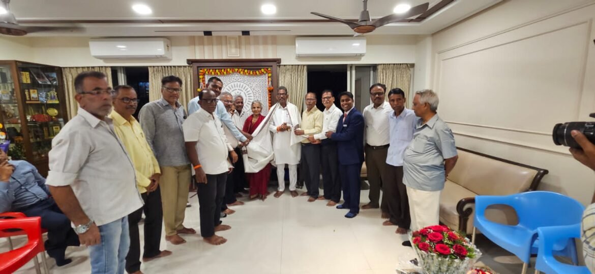 वारगाव विकास मंडळाने नवनिर्वाचित आमदार अनंत नर यांचे केले अभिनंदन