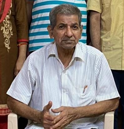 सेवानिवृत्त शिक्षक रमेश उबाळे यांचे दुःखद निधन