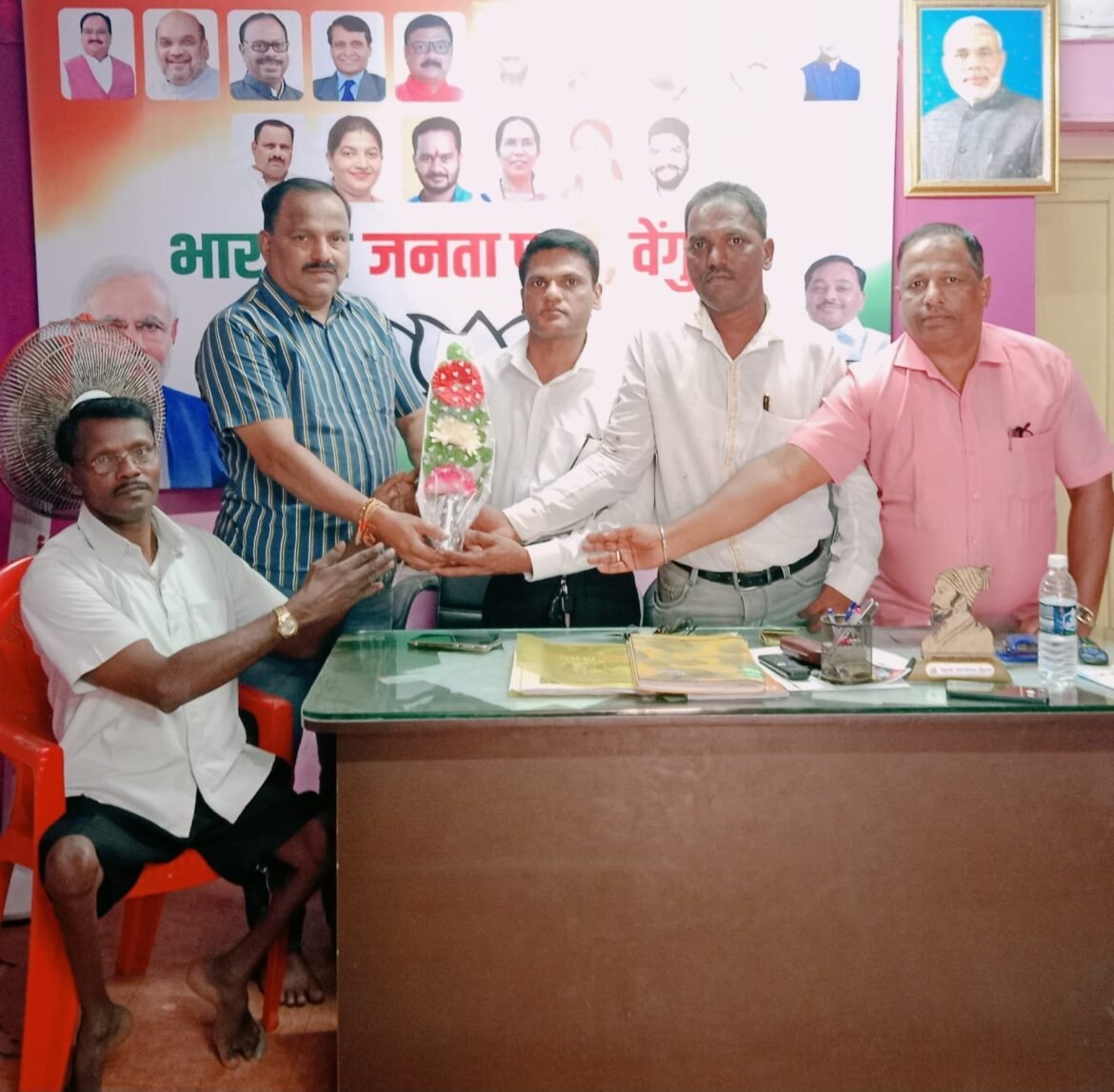 भाजपा जिल्हा उपाध्यक्ष प्रसंन्ना उर्फ बाळु देसाई यांचे दिव्यांग बांधवांच्या वतीने अभिनंदन