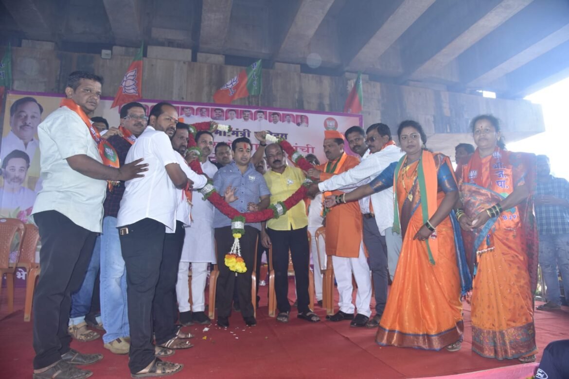 कार्यकर्त्याकडे कोणीही वाकड्या नजरेने पाहिल्यास तुम्हाला पोलीसांना फोन करण्याची गरज पडणार नाही – नामदार.नितेश राणे