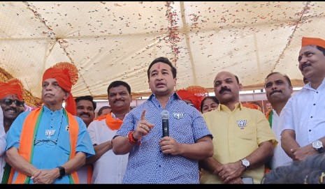 कोकणात जास्त पगाराच्या नोकऱ्या मिळतील अशा संधी मला निर्माण करायच्या आहेत – नाम.नितेश राणे