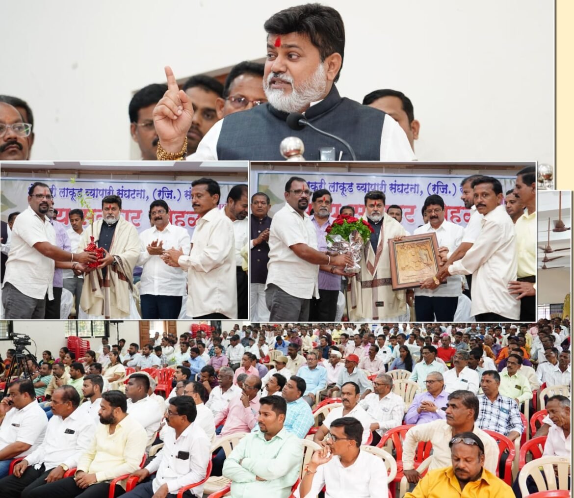 शेतकरी जगला तर आपण जगू – उद्योगमंत्री उदय सामंत