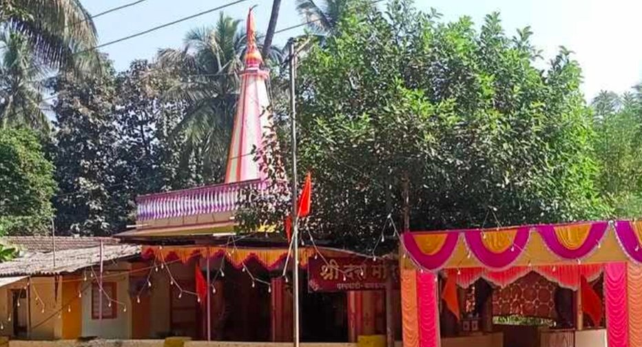 कणकवली परबवाडी येथील श्री दत्तमंदिरात दत्तजयंती उत्सवाचे आयोजन