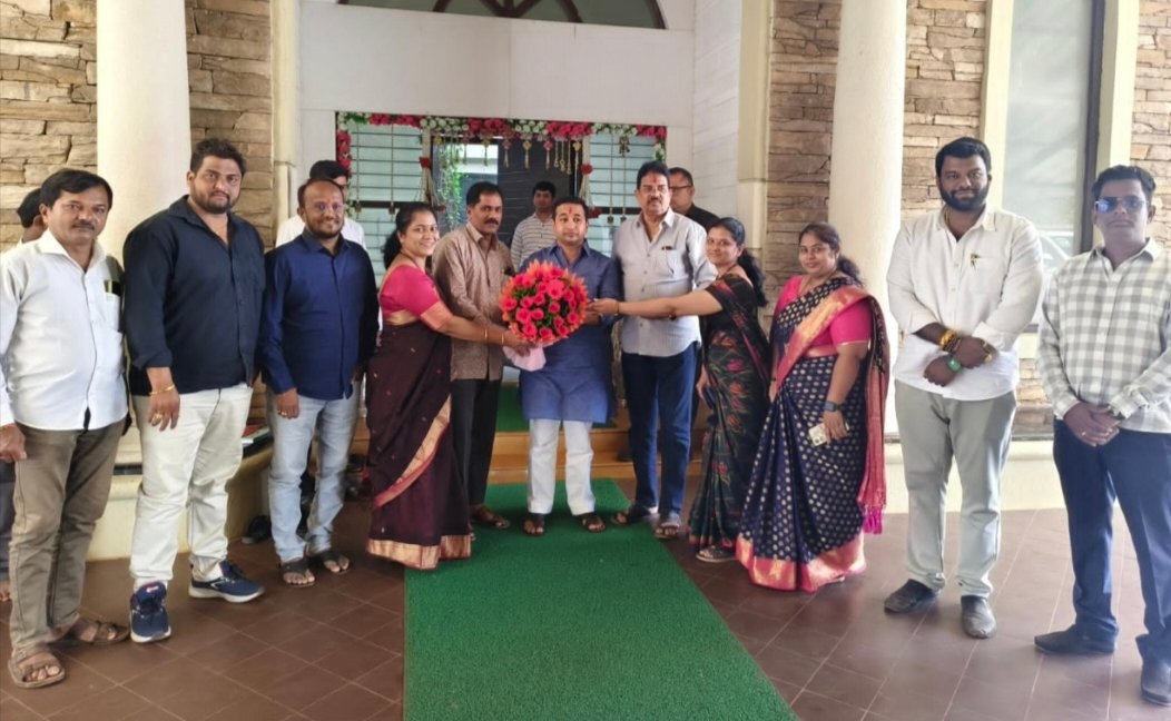 आम.नितेश राणेंनी केले नूतन विषय समिती सभापतींनीच अभिनंदन