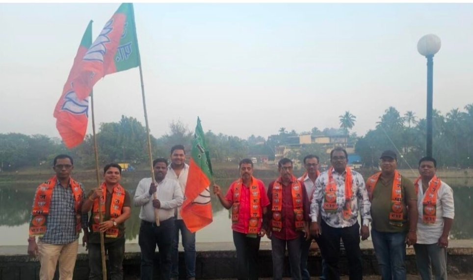 नितेश राणेंनी शपथ घेतल्यानंतर सावंतवाडीत भाजपा कार्यकर्त्यांचा जल्लोष