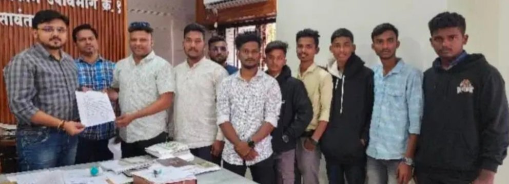 न्हावेलीतील दोन किलोमीटरच्या परिसरात गतिरोधक बसवा : उपसरपंच अक्षय पार्सेकर