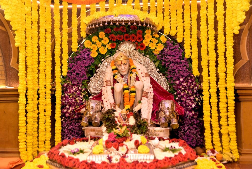 भालचंद्र महाराज यांच्या पुण्यतिथी महोत्सवाला भक्तीमय वातावरणात प्रारंभ