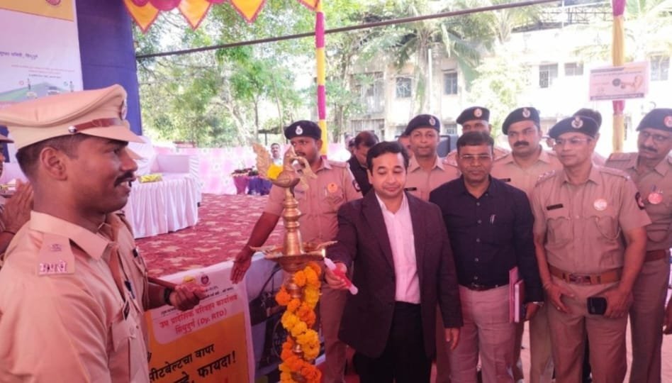 रस्ता सुरक्षा मध्ये कायद्याची कठोर अंमलबजावणी करण्याची गरज : बंदर विकास मंत्री नितेश राणे