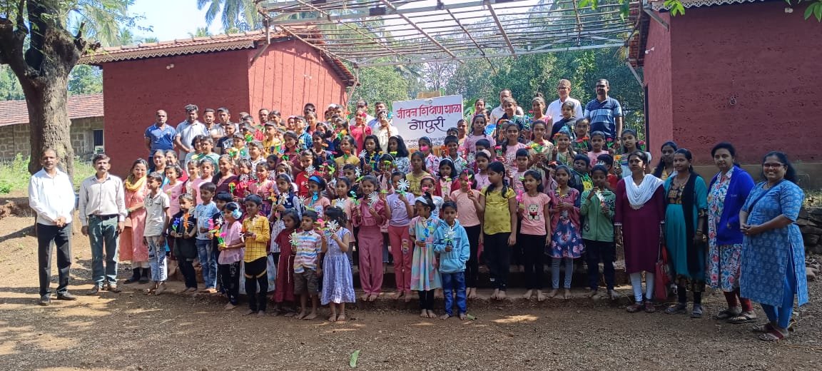 *गोपुरी जीवन शिक्षण शाळेला वाढता प्रतिसाद*