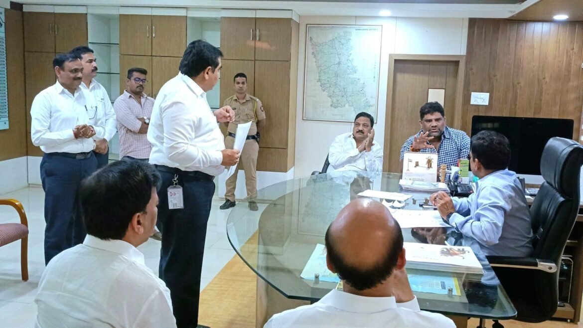 चिपी विमानतळावरुन सुरळीत विमानसेवा देण्याची आयआरबीच्या अधिकाऱ्यांनी दिली ग्वाही