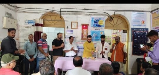 महाआरोग्य शिबिराचे सावंतवाडी संस्थानचे युवराज लखमराजे भोसले यांच्या हस्ते शुभारंभ