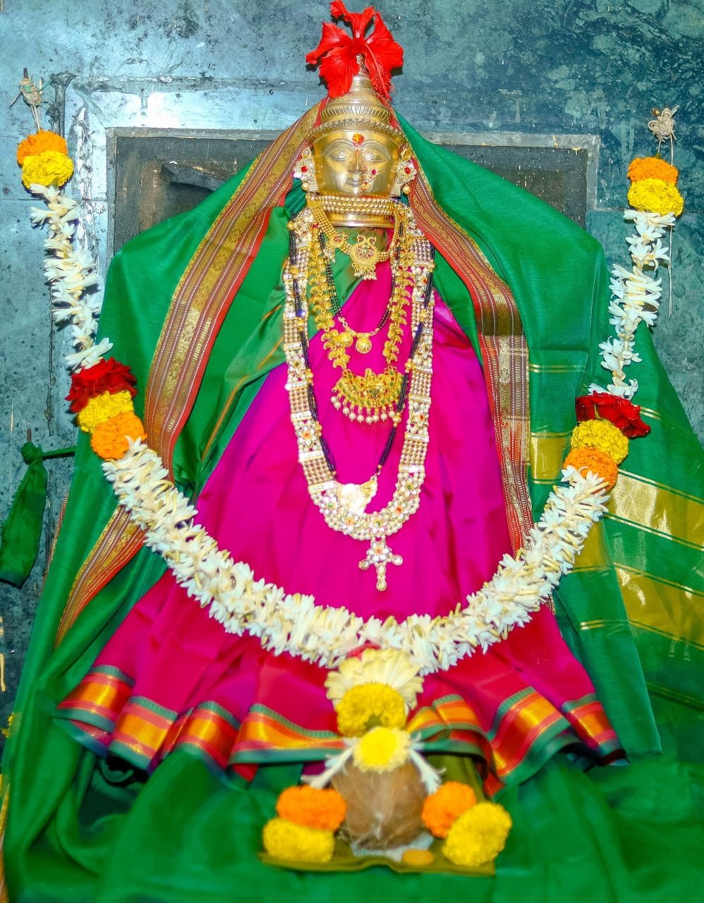 श्री आई उगवादेवीचा २४  रोजी गोंधळ उत्सव