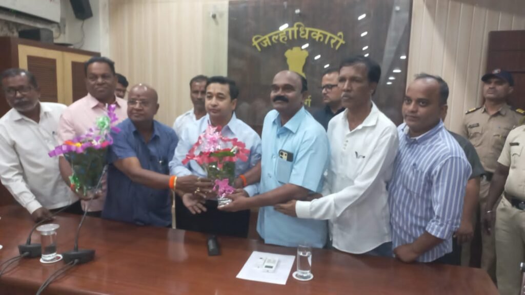 शिवसेनेकडून पालकमंत्री नितेश राणेंच अभिनंदन