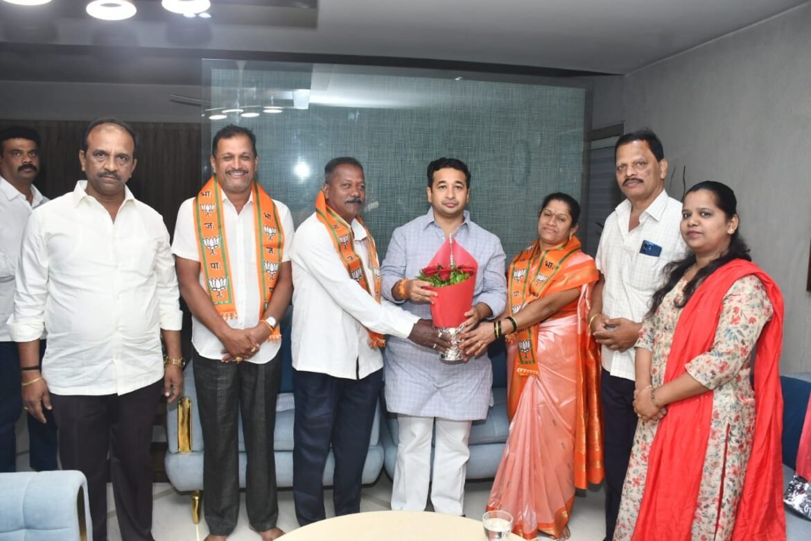 वैभववाडी नगरपंचायतीच्या उबाठा पक्षाची नगरसेविका सानिका रावराणे  यांनी नामदार नितेश राणे यांच्या हस्ते केला भाजपामध्ये प्रवेश