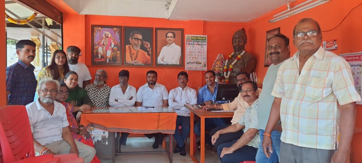 लाडक्या बहिणींसाठी २१०० रूपये देण्याचे मान्य करूनही अर्थसंकल्पात याबद्दल एकही शब्द नसल्याने अर्थसंकल्प फसवा सर्वसामान्यांच्या तोंडाला पाने पुसण्याचे काम