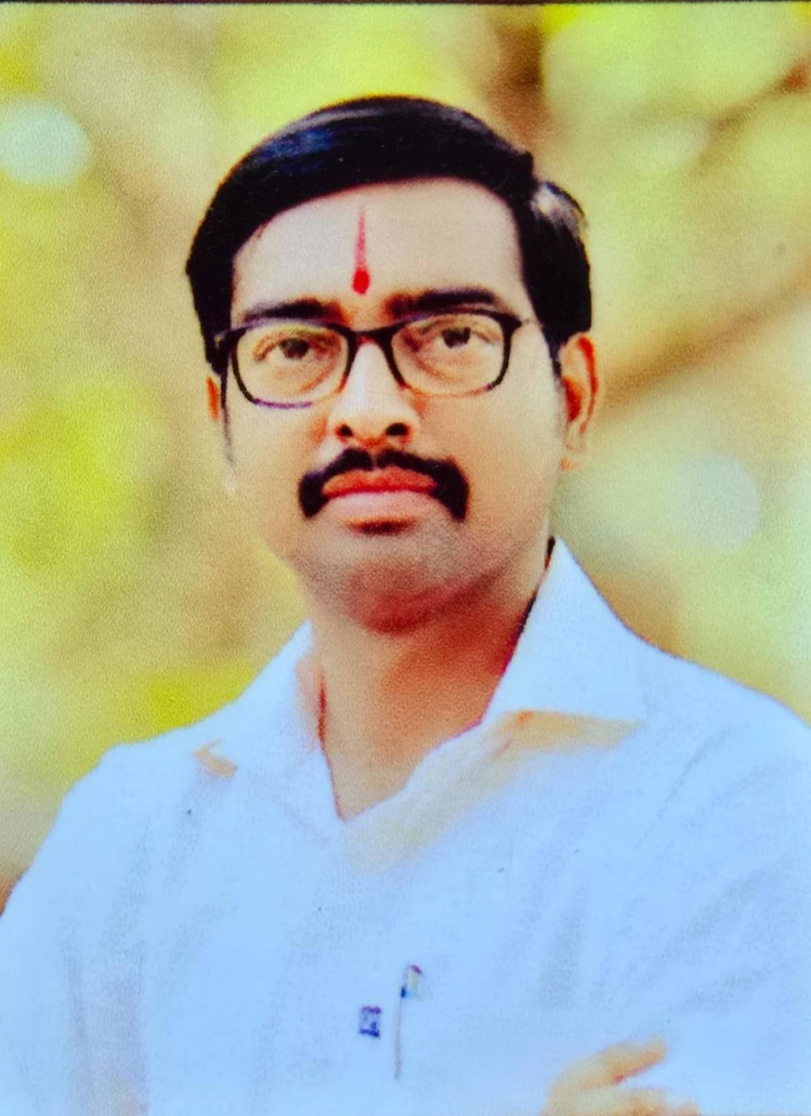 जिल्हास्तरीय हस्ताक्षर स्पर्धेमध्ये खुल्या गटातून अर्जुन रावराणे विद्यालयाचे कलाशिक्षक मंदार चोरगे यांनी पटकावला प्रथम क्रमांक