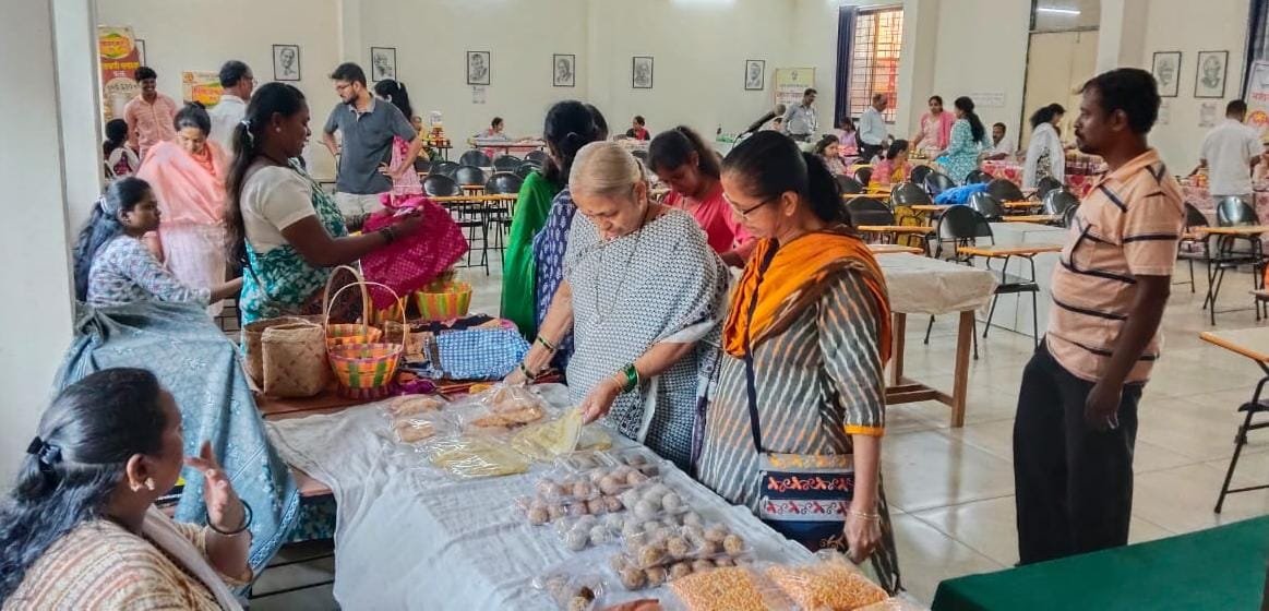 सिंधु स्वयंपूर्णा प्रदर्शनाला उत्तम प्रतिसाद.