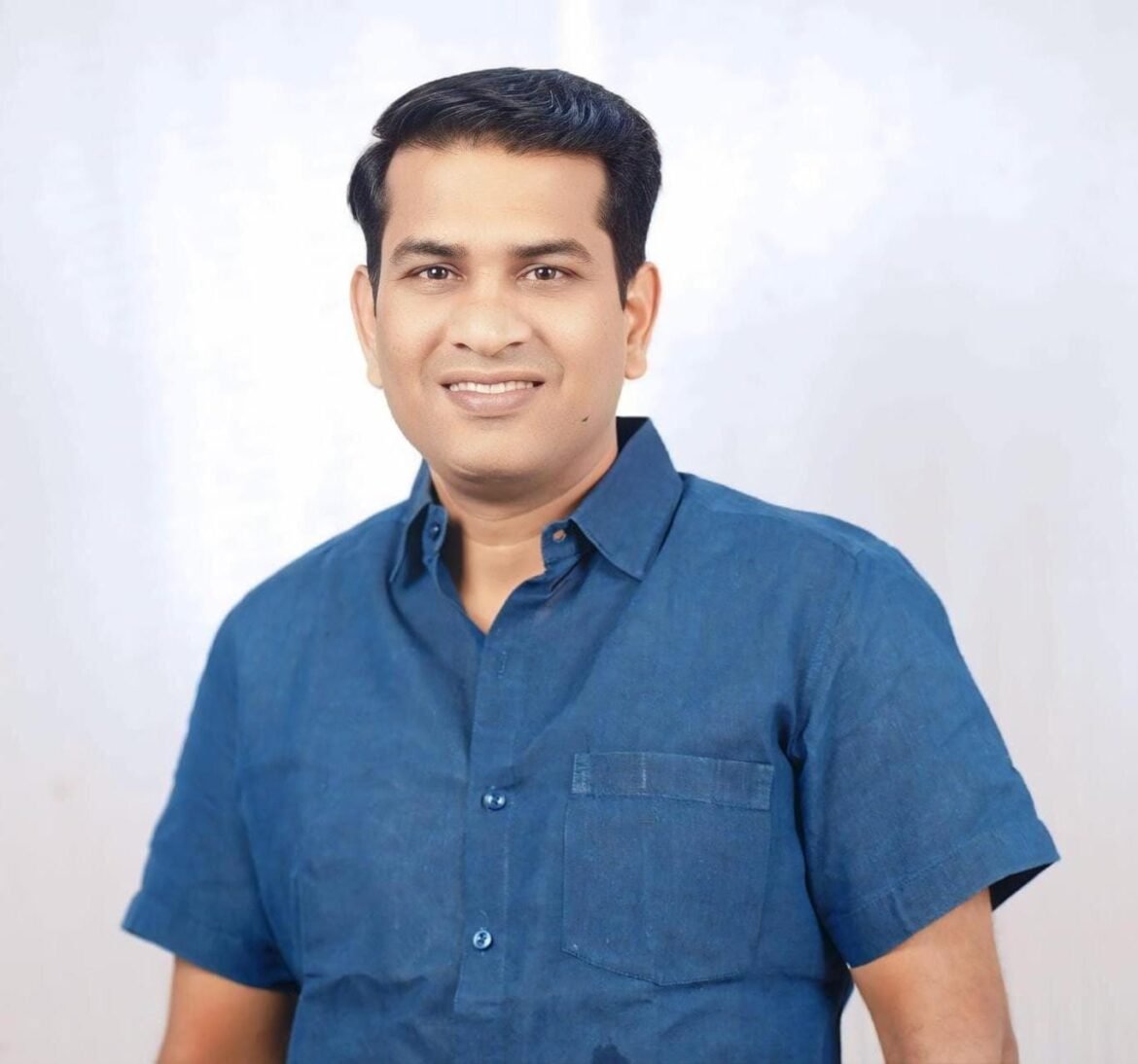 नितेश राणेंच्या बेगडी हिंदुत्वाचा पर्दापाश करणारा पक्षप्रवेश*