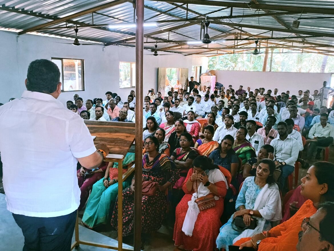 सत्ता नसतानाही सर्वसामान्य लोकांचे प्रश्न सोडविण्याचा आत्मविश्वास निर्माण करा- वैभव नाईक