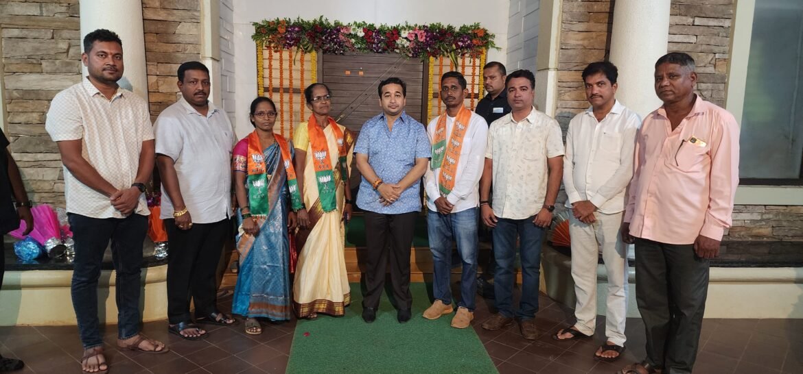 उबाठाचे युवा सेना तालुकाप्रमुख फरीद काझी यांचा नामदार नितेश राणे यांच्या उपस्थितीत भाजपामध्ये प्रवेश