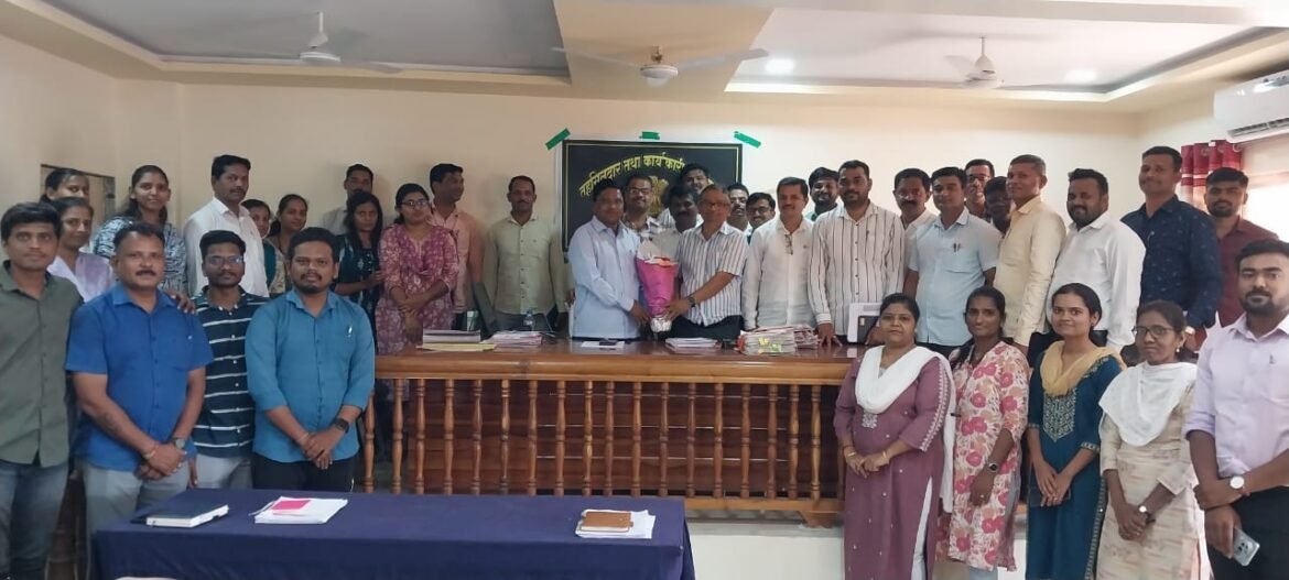 संगणीकृत सातबारा डि फोर प्रक्रियेत देवगड तहसिल सिंधुदुर्ग जिल्‍हयात प्रथम