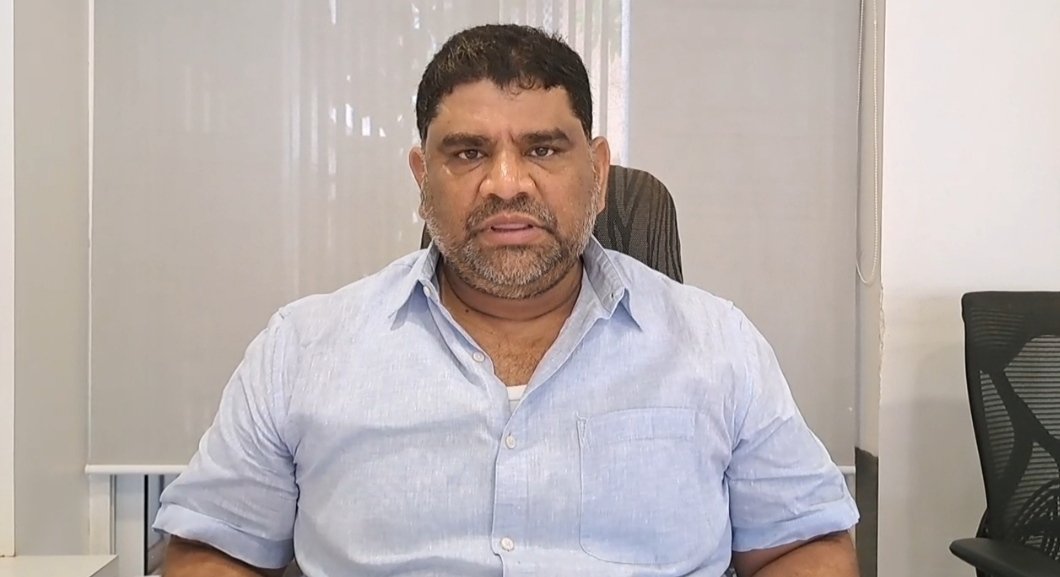 दोन वर्षे सिद्धेश शिरसाट यांना अपहरण प्रकरणातून वाचविण्यासाठी कोणत्या राजकीय नेत्यांनी सहकार्य केले याची चौकशी झाली पाहिजे