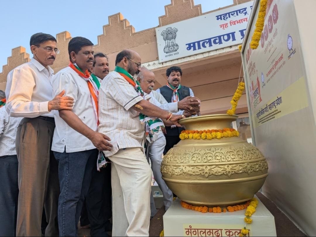 *राष्ट्रवादी काँग्रेसच्या गौरव रथयात्रेचा किल्ले सिंधुदुर्गवरून शुभारंभ*