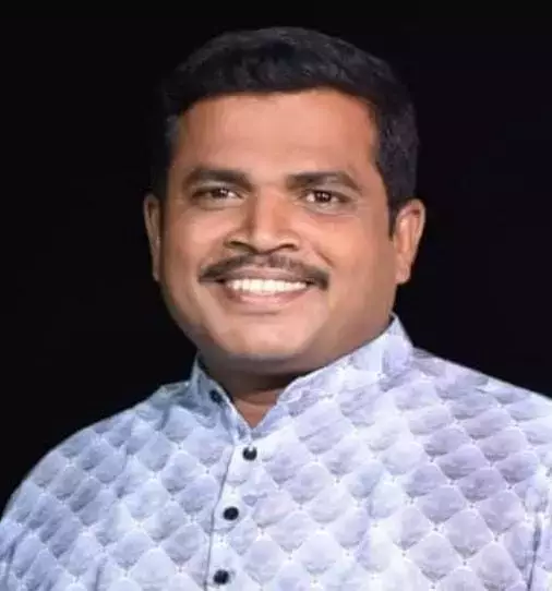 अन्यथा वायरी तारकर्ली देवबाग रस्त्यावर ‘झाडे लावा जाडे जगवा’ आंदोलन छेडू*