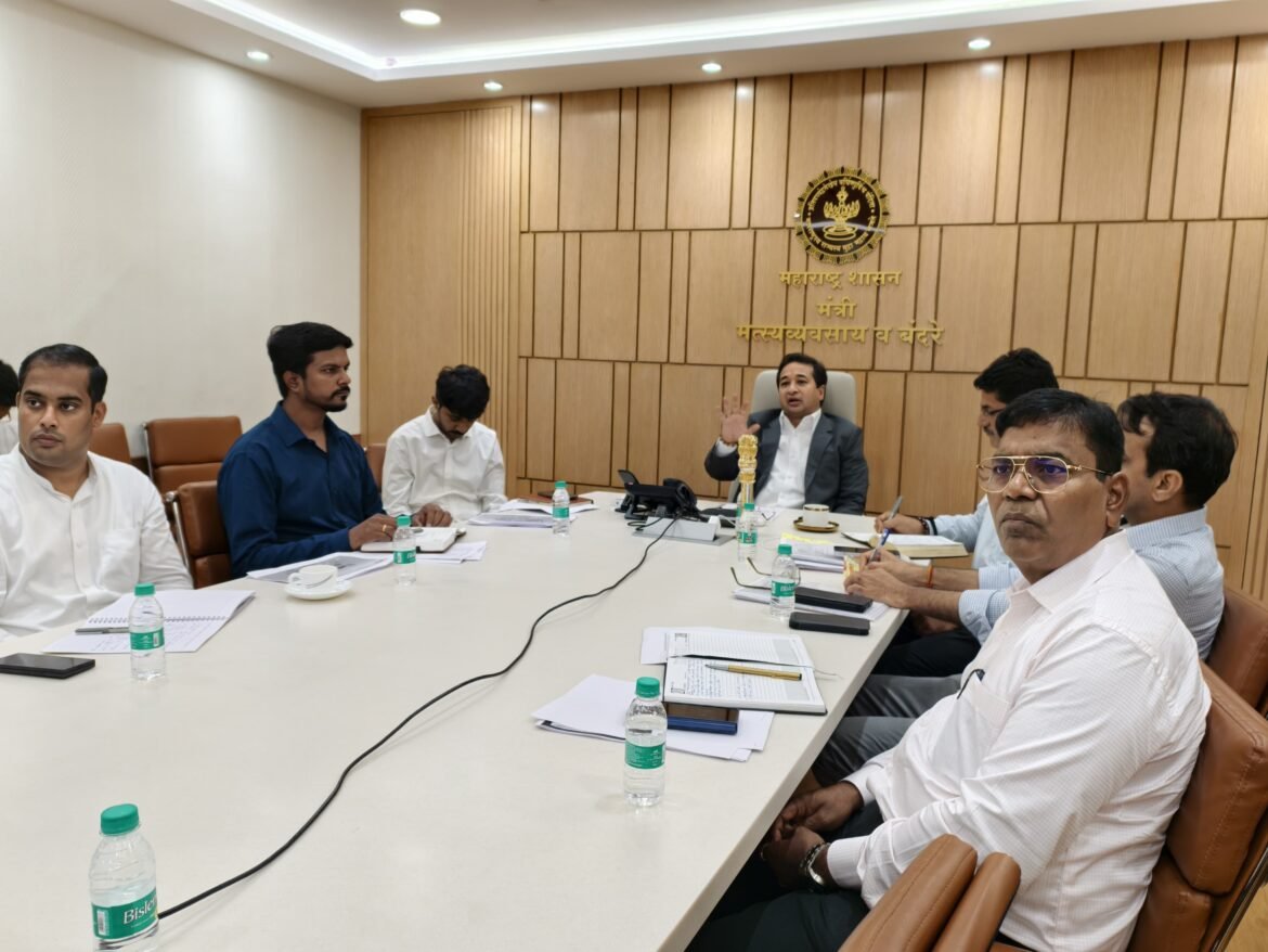 वाढवण प्रकल्पात निर्माण होणाऱ्या रोजगारांच्या दृष्टीने कौशल्य विकास कार्यक्रम तयार करा