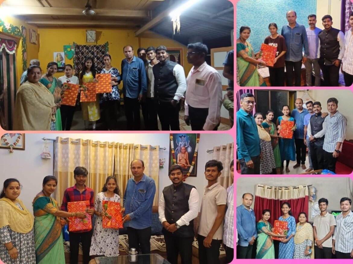 शिवसेना ठाकरे कलमठ बिडेवाडी तर्फे 10वी व 12वी उत्तीर्ण विद्यार्थ्यांचा सत्कार