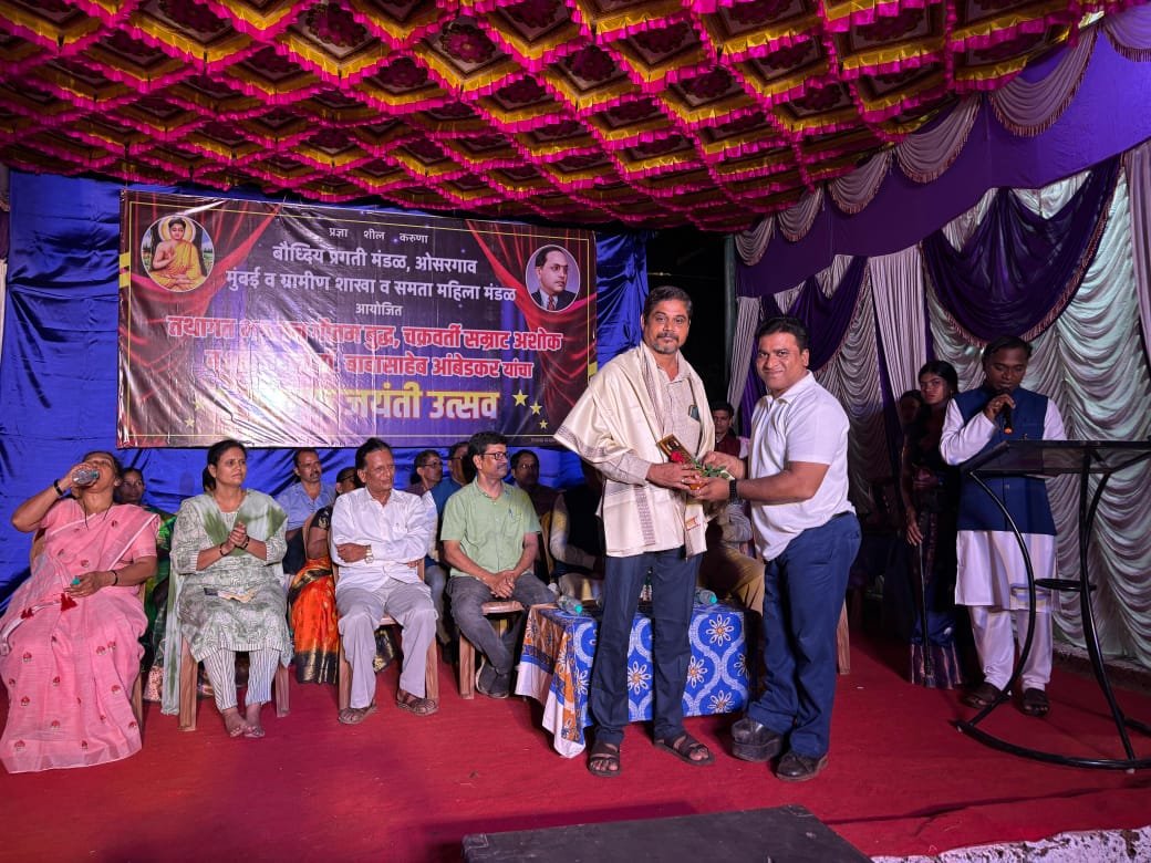 *बबली राणे यांचा सन्मानचिन्ह शाल श्रीफळ देऊन  केला सत्कार*