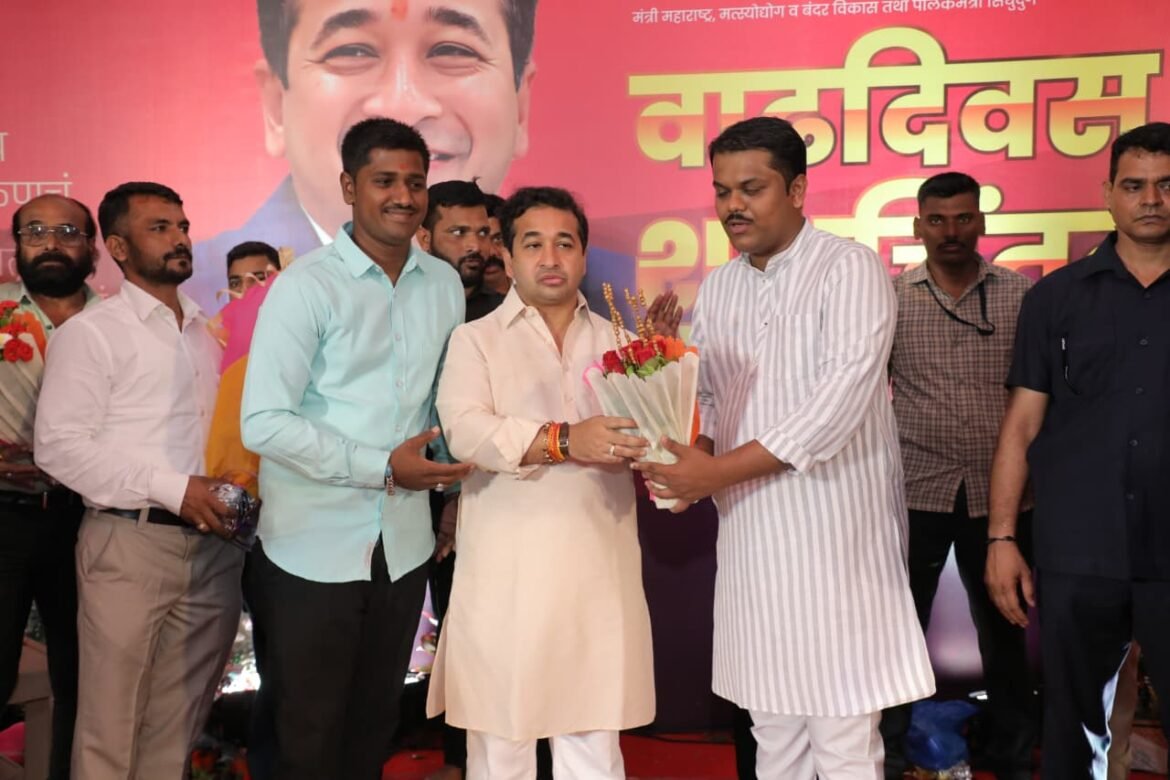 राष्ट्रवादी वैभववाडी तालुकाध्यक्ष वैभव रावराणे यांनी मंत्री राणेंना दिल्या वाढदिवसाच्या शुभेच्छा*