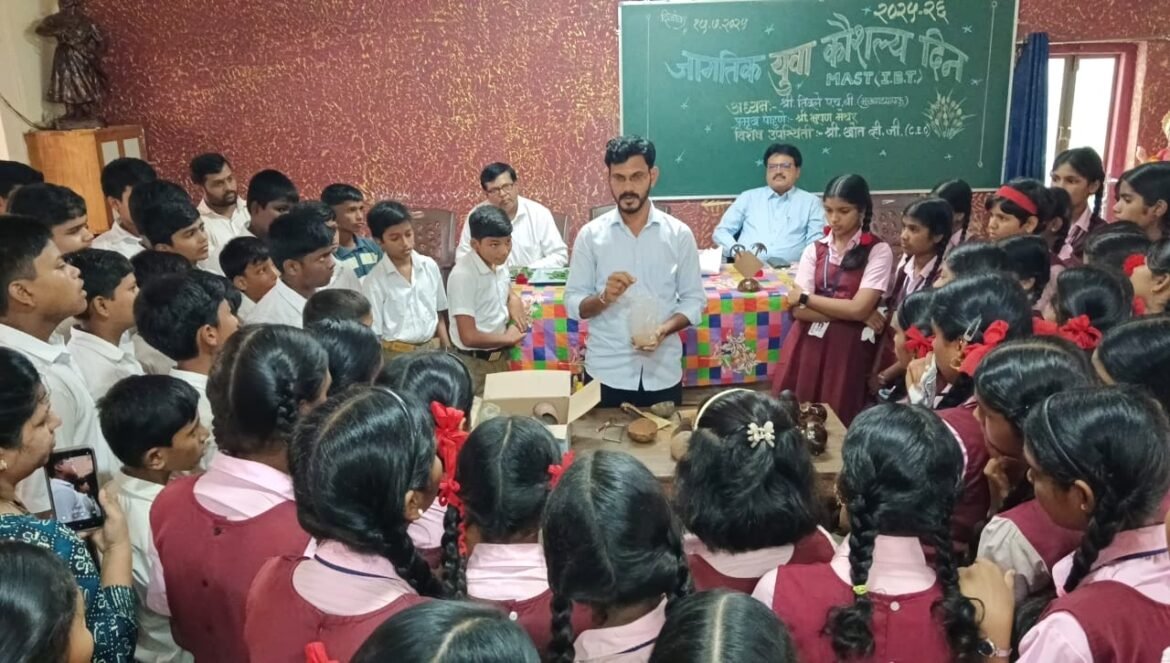 मुलांनी आपल्यातील कला कौशल्ये विकसित करून प्रगती साधावी – भूषण मेतर*